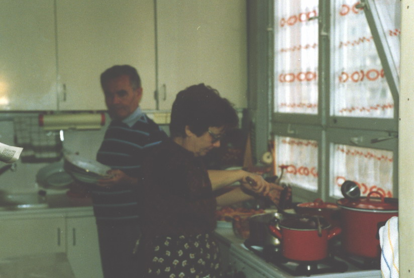 anyu s apu1990