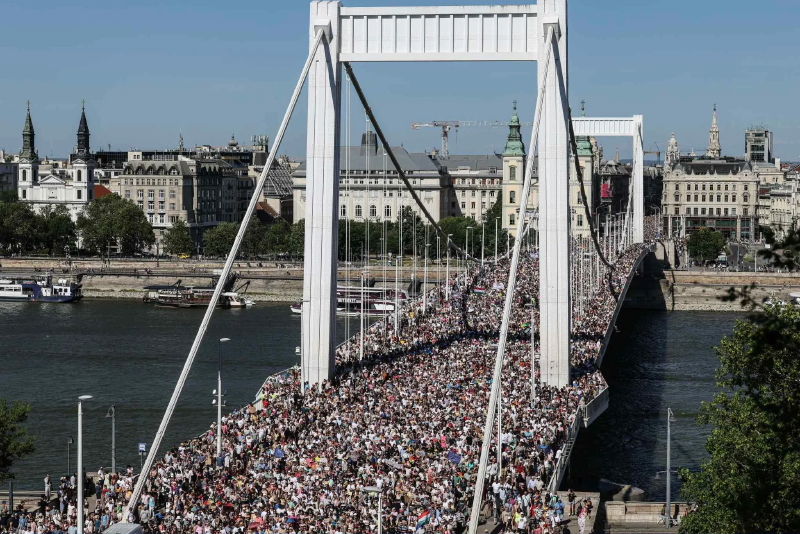 Fájl:Pride25.webp
