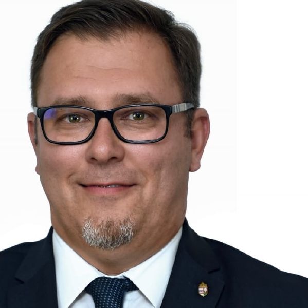 Fájl:Czuth Zoltán László.jpg