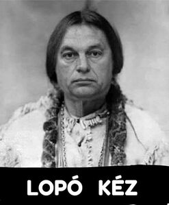 Lopó Kéz.jpg